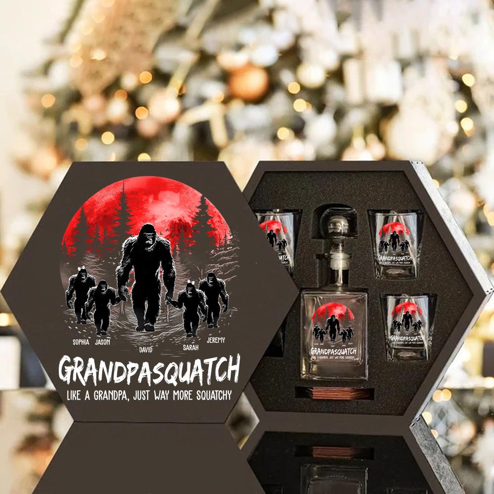 Papasquatch, Like A Grandpa, Just Way More Squatchy - Personalized Decanter Set