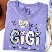 Personalized I Love Being GiGi, Custom Grandma With Grandkids Mother's Day 2025 T-Shirt T1807