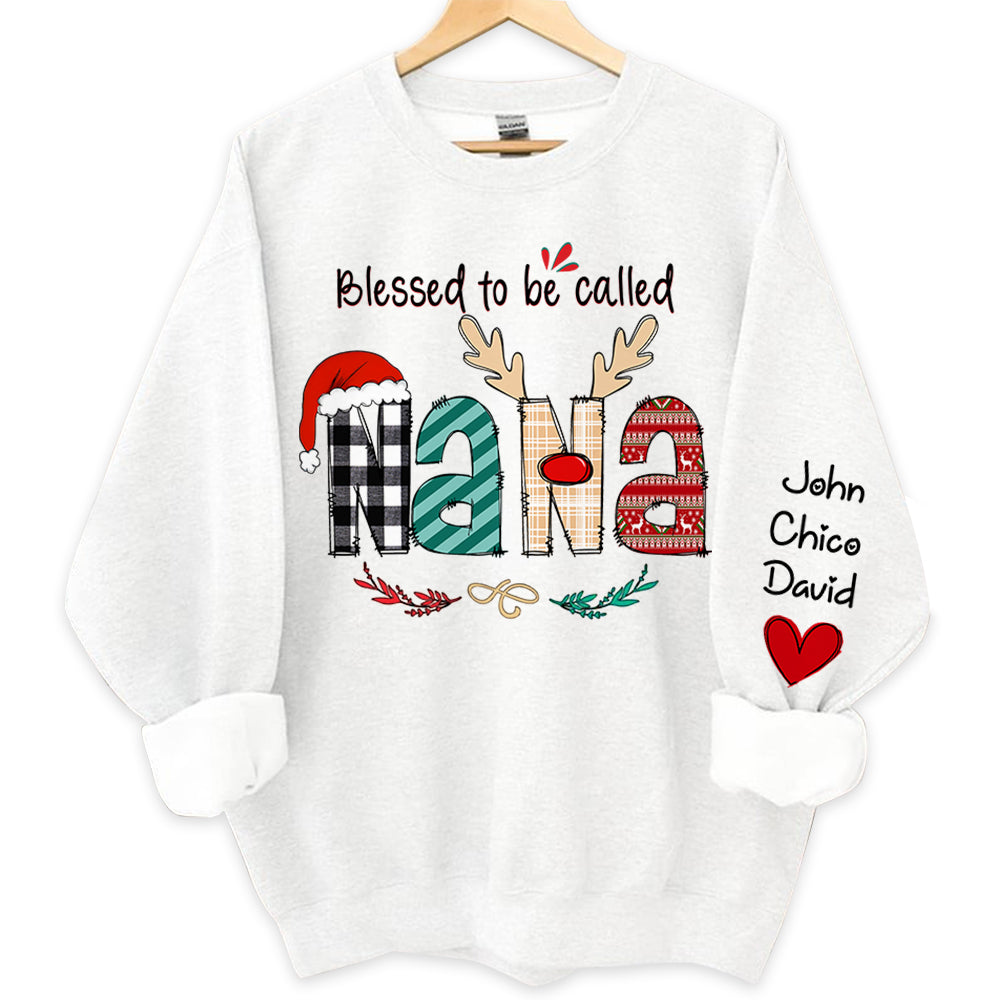 Blessed To Be Called Nana - Personalized Grandma Gift - Custom Grandma and Grandkids Sweatshirt Qa02
