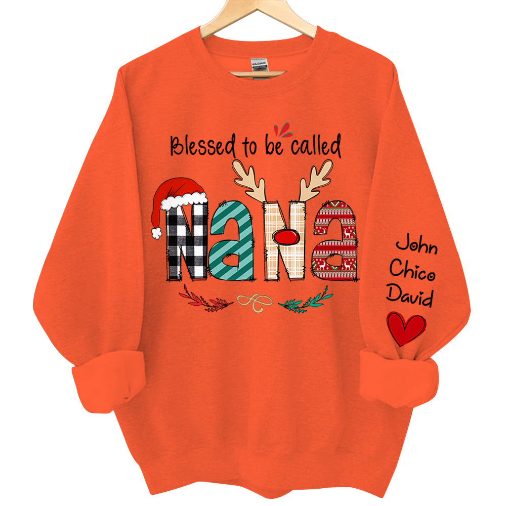 Blessed To Be Called Nana - Personalized Grandma Gift - Custom Grandma and Grandkids Sweatshirt Qa02
