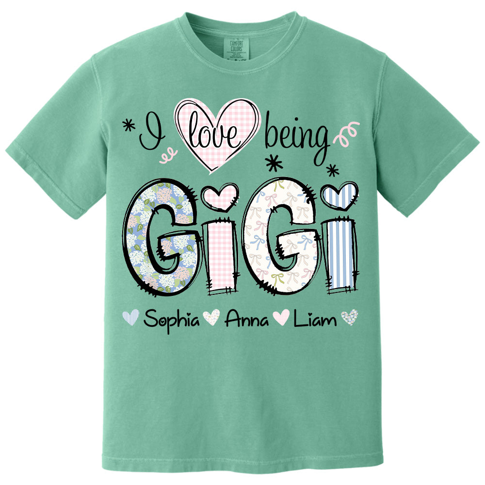 Personalized I Love Being GiGi, Custom Grandma With Grandkids Mother's Day 2025 T-Shirt T1807