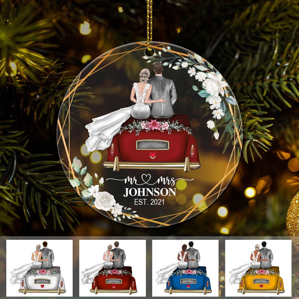 Custom Mr. & Mrs. Acrylic Ornament, Christmas Gift, Wedding Gift, Last Name, Date & Character can be changed TRHN, Made By Acrylic And One Side Print