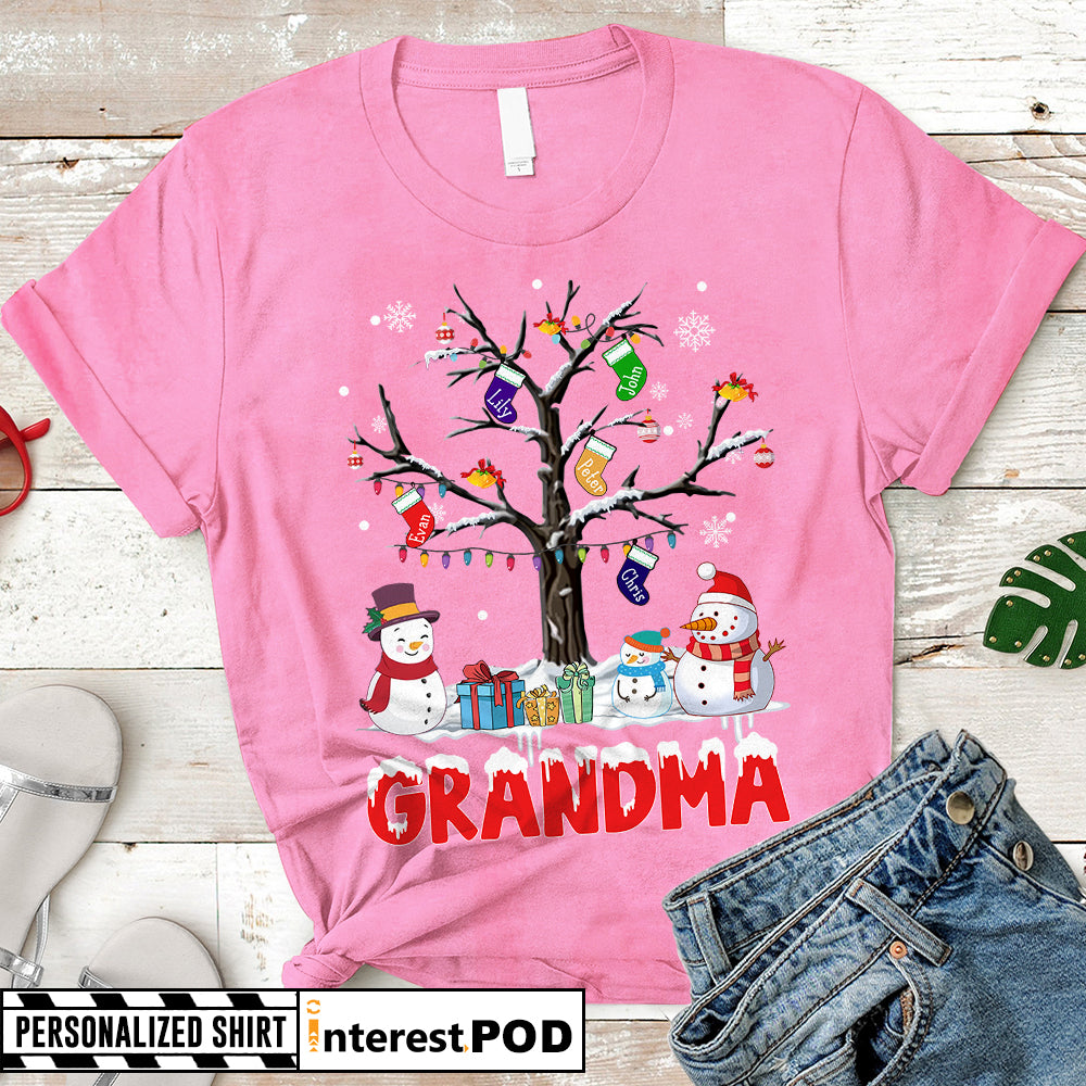Personalized Xmas Gift For Grandma, Nana, Gigi, Grandma Xmas Gift Tree, Custom Nickname & Grandkid's Names Shirt